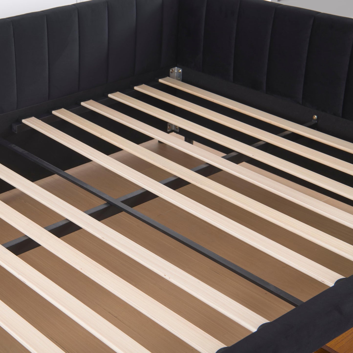KEIKI Full Size Upholstered Daybed with Storage Drawers, L-Shaped Corner Bed Frame with Velvet Headboard, Modern Space-Saving Captain’s Bed for Living Room or Guest Room, Black