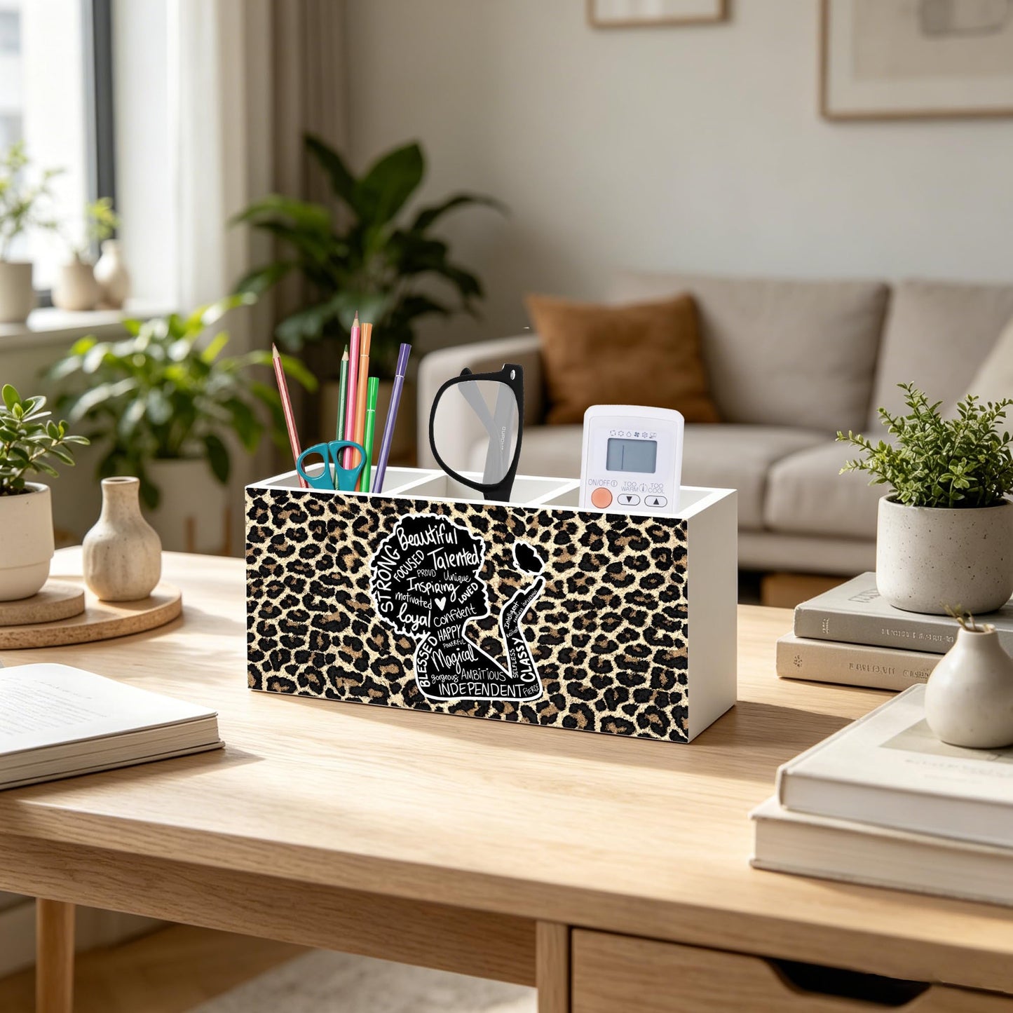 NHGMHBD Inspirational Black Girl Woman Leopard Print Makeup Brush Toothbrush Holder for African American Women, Black Girl Magic Cheetah Print Wood Signs Pen Pencil Holder Organizer Desk Accessories