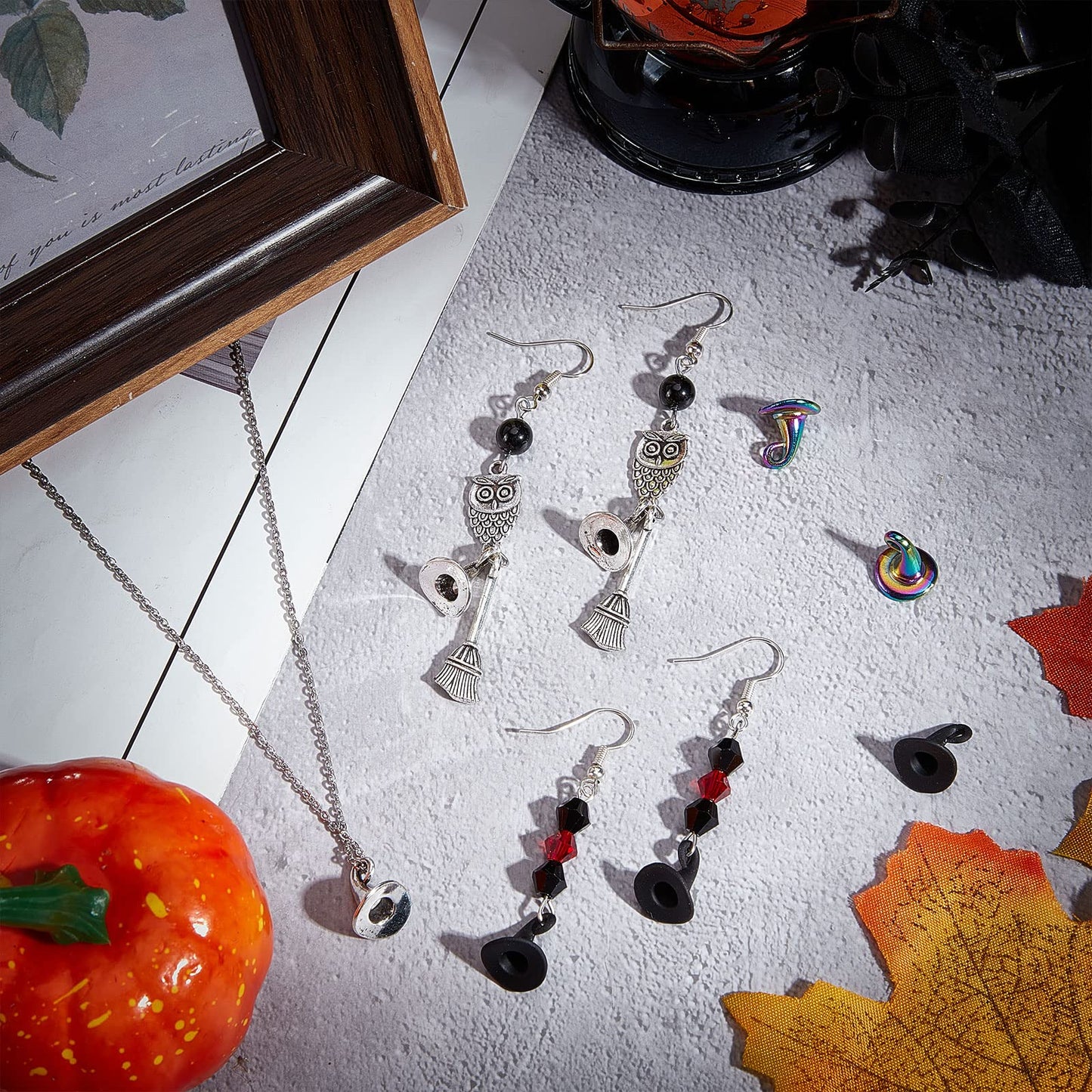 SUNNYCLUE 1 Box 60Pcs 3 Style Wizard Hat Charms Witch Hat Charm Halloween Imitation Black Magic Hats Charms Antique Silver Rainbow Gothic Miniature Hat Charms for DIY Making Charms Craft Home Decor