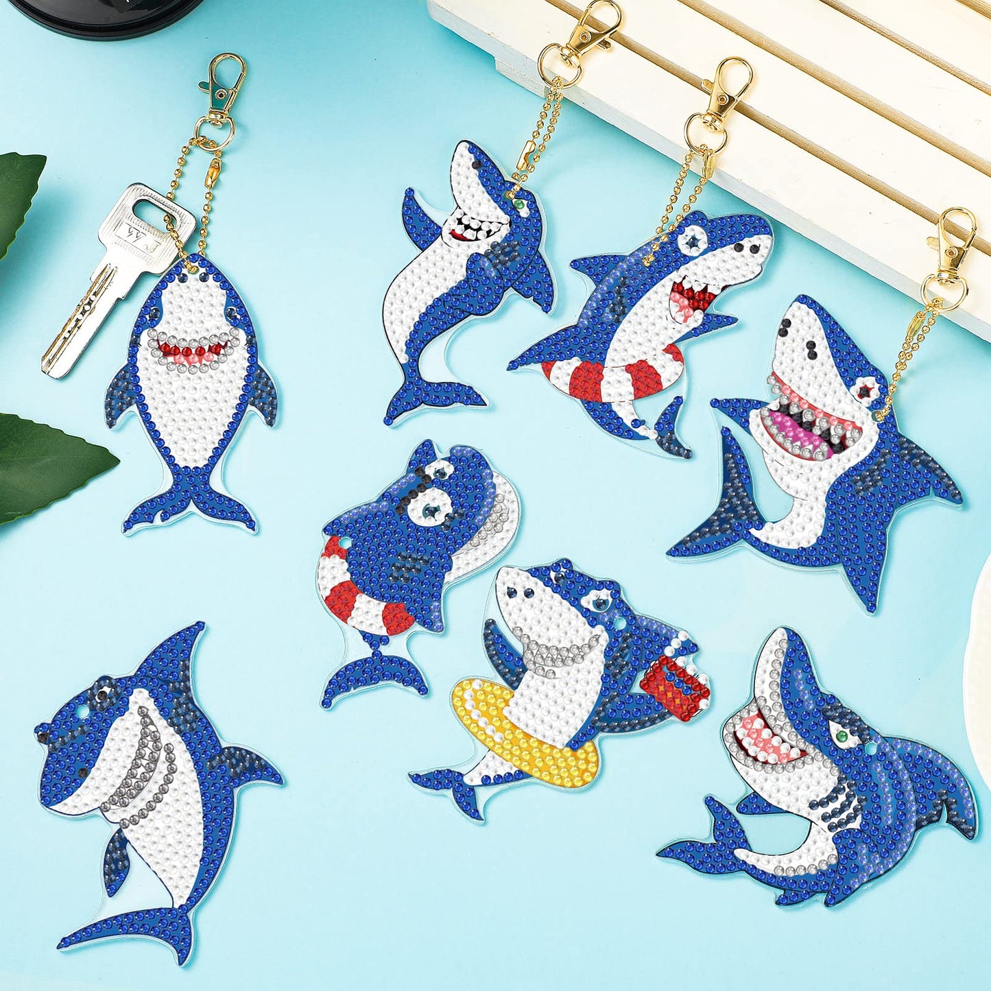 Henoyso 15 Pcs 5D Diamond Painting Keychains DIY Shark Diamond Art Keychain Kit for Kids Boys Girls Adult Mosaic Full Drill Pendant Phone Charm Bag Pendant Accessory Arts Crafts