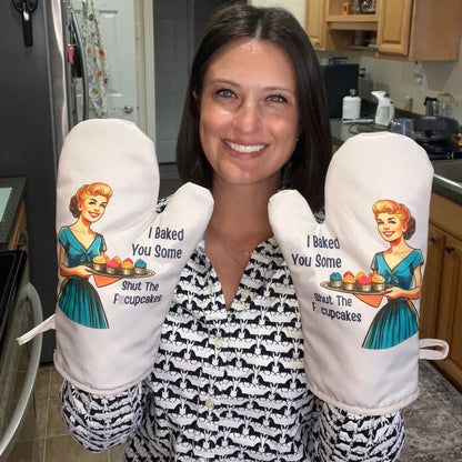 Miracu Funny Oven Mitts for Women, Cute Oven Mitt Set, Fun Kitchen Mittens, Baking Gifts for Women Bakers, Baker Gifts for Mom, Cooking Accessories, Retro Humor Mothers Day Bday Housewarming Presents