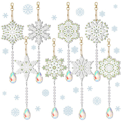 Geetery 8 Pcs Winter Diamond Art Painting Wind Chime Snowflake Diamond Art Suncatcher Kits Double Sided Art Kits with Crystal Pendant Hanging Ornament for Adults Home Decor