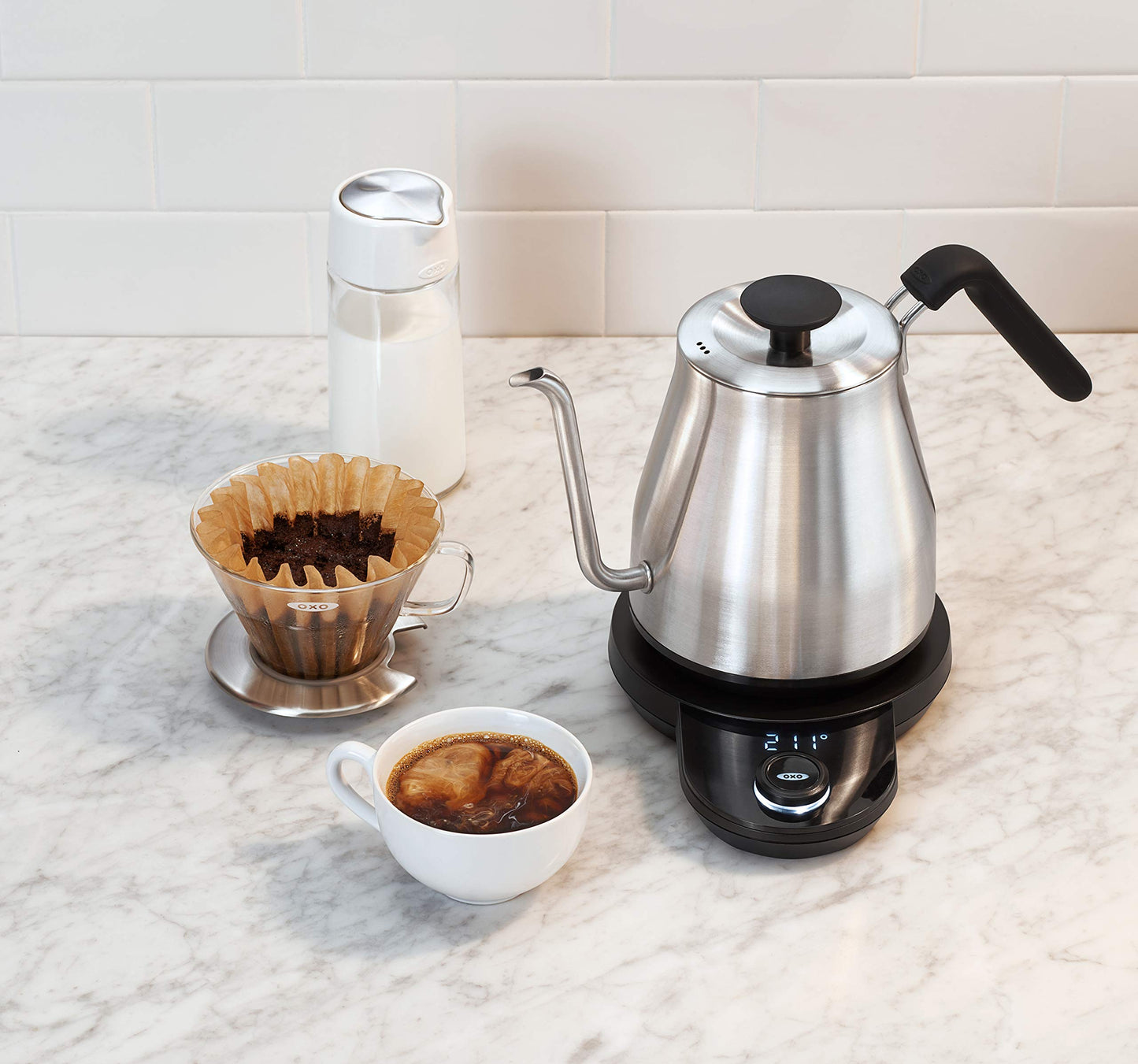 OXO Brew Gooseneck Electric Kettle – Hot Water Kettle, Pour Over Coffee & Tea Kettle, Adjustable Temperature, Built-In Brew Timer, Stainless Steel, 1L