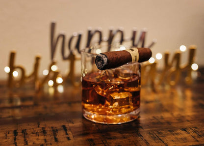 Premium Cigar Holder and Whiskey Glass - Old Fashioned Dual-Purpose Cigar Rest, Whisky Gift for Men, Father, Boyfriend,