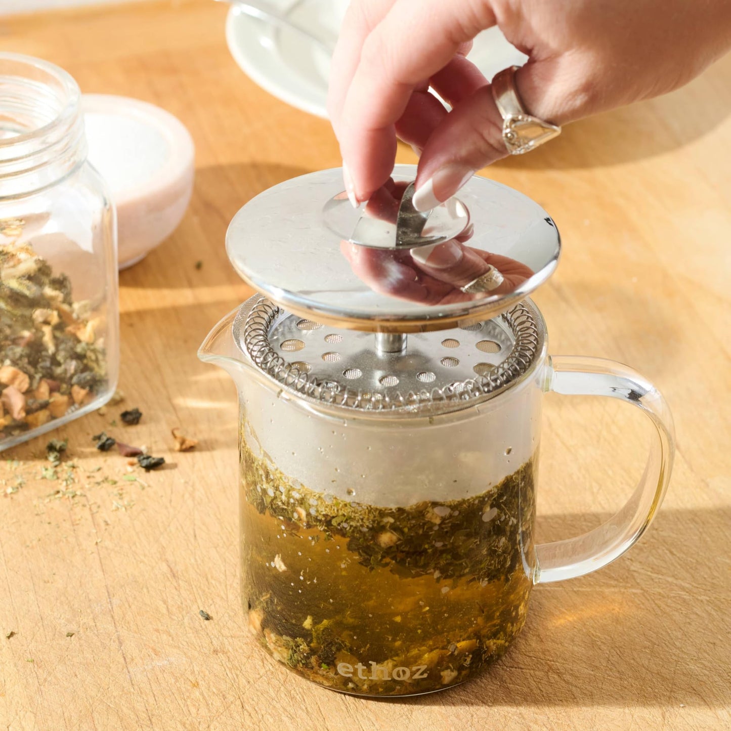 Ethoz® by Planetary Design Glass Tea Brewer – Premium Loose-Leaf Infuser, Borosilicate Chamber, Stainless Steel Strainer, 14 fl.oz. / 400 mL, Minimalist Design, Sustainable & Easy to Clean