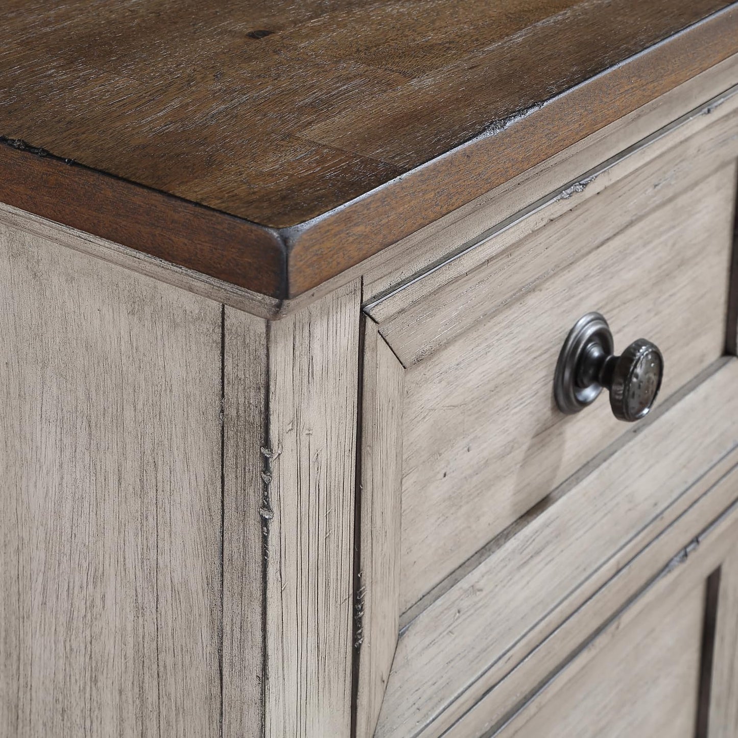New Classic Furniture Mariana Wood 5-Drawer Chest, Vintage Creme