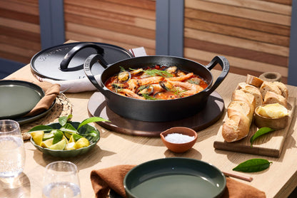 Le Creuset Alpine Outdoor Collection Enameled Cast Iron Round Utility Pan, 3.5 qt.