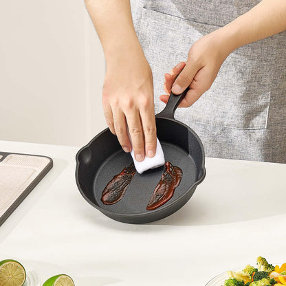 VEVOR Cast Iron Skillet, 3-Piece Frying Pan Set (6, 8, 10 in), Heavy-Duty Skillets with Heat-Resistant Handle, Pre-Seasoned Chef's Pan, Kitchen Cookware, for Oven, Gas, Electrical, Induction, Black