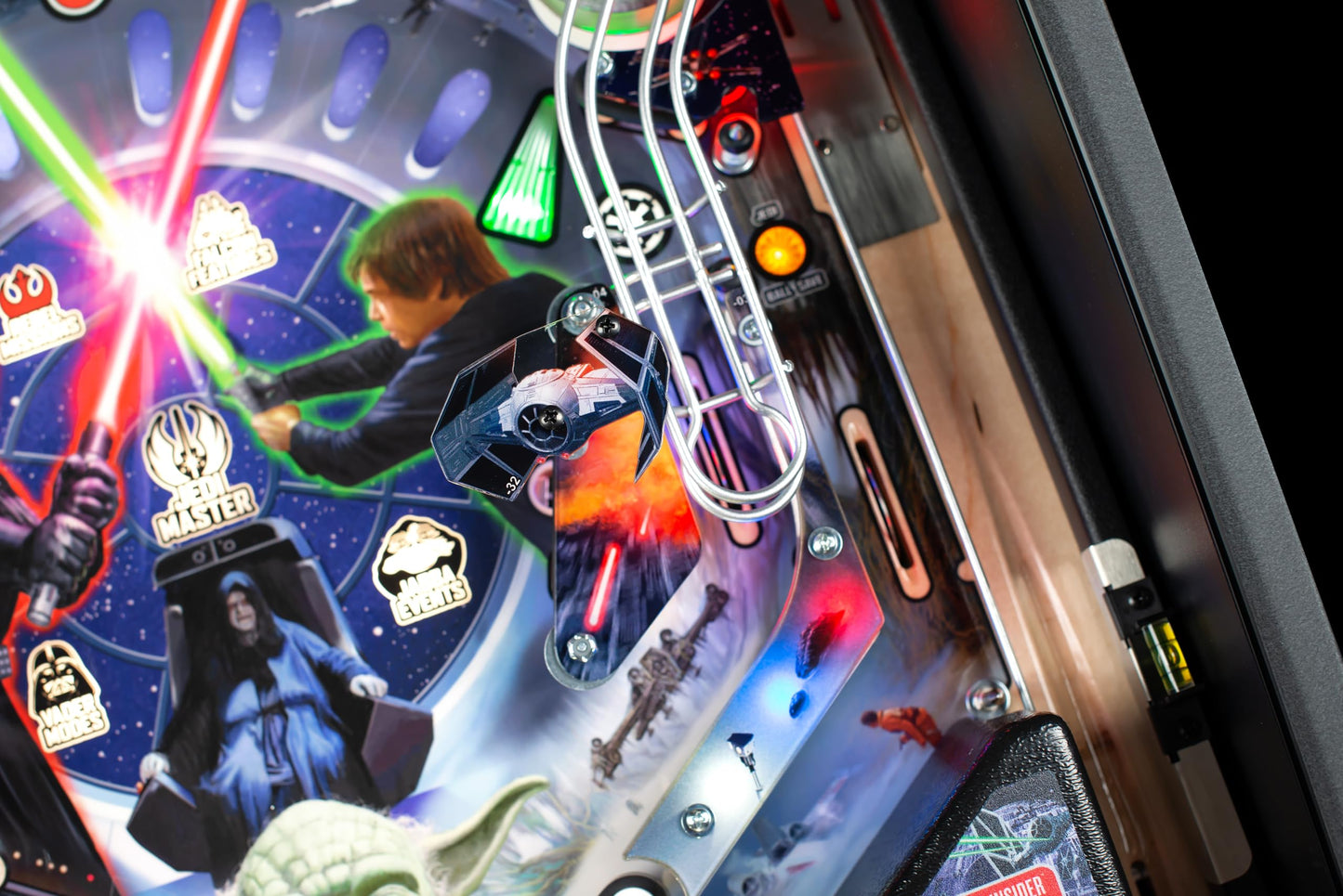 Stern Pinball Star Wars: Fall of The Empire with Insider Connected, Pro Edition Arcade Pinball Machine