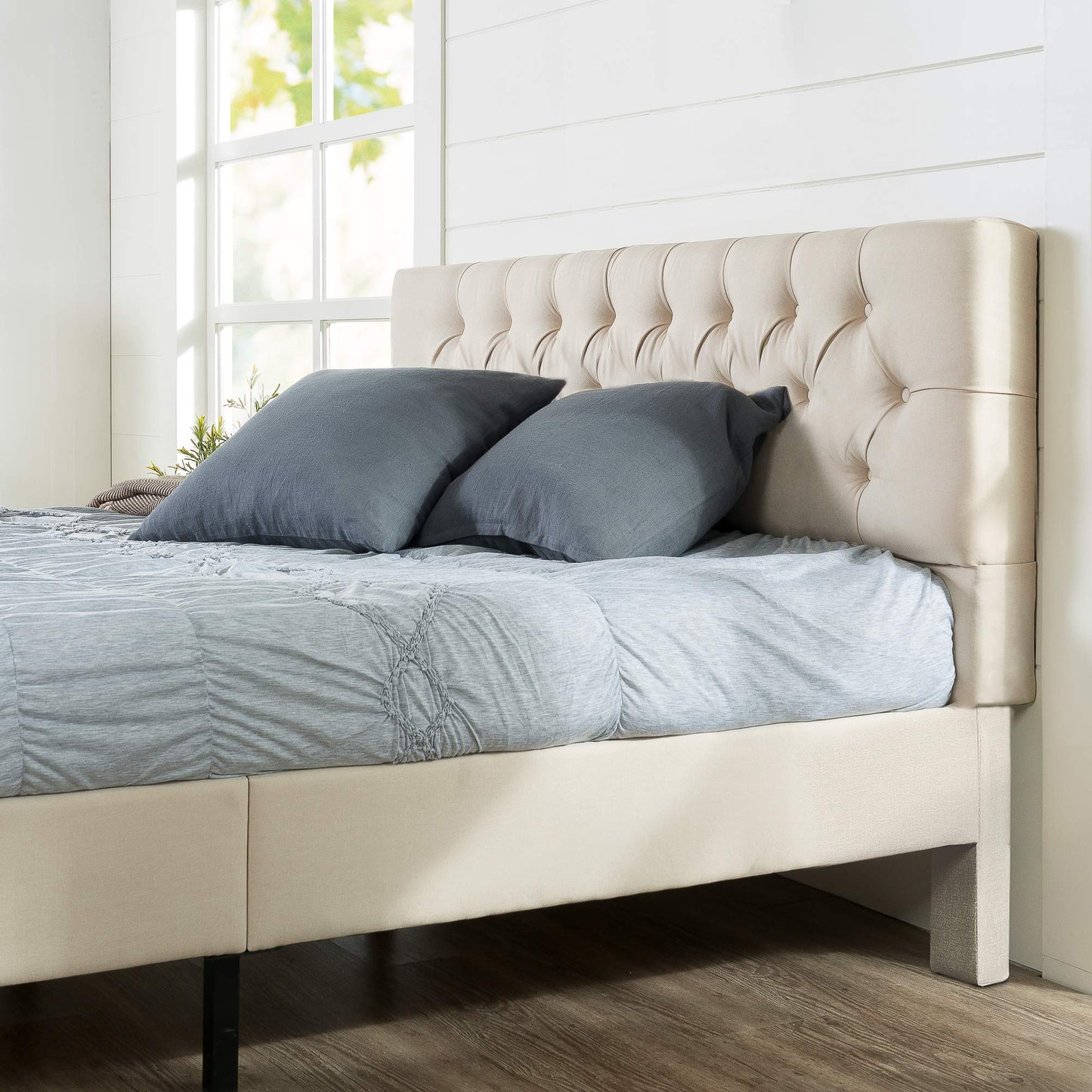 Zinus Misty Upholstered Platform Bed Frame/Mattress Foundation/Wood Slat Support/No Box Spring Needed/Easy Assembly, Taupe, King
