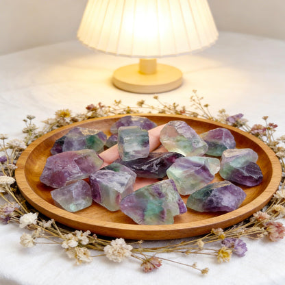 KUKUBAGS 2 LBS Rough Rocks for Tumbling, Unpolished 1.2-2.5 Inch Rock Tumbler Stones, Raw Rainbow Fluorite Healing Stones for Wire Wrapping, Wicca Reiki, Meditation, Collection, Decoration