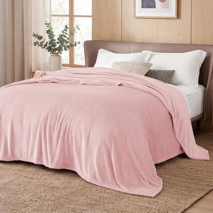 Bedsure GentleSoft Fleece Blanket - Cozy Lightweight Plush Full Size Pink Microfiber, 84x90 Inches