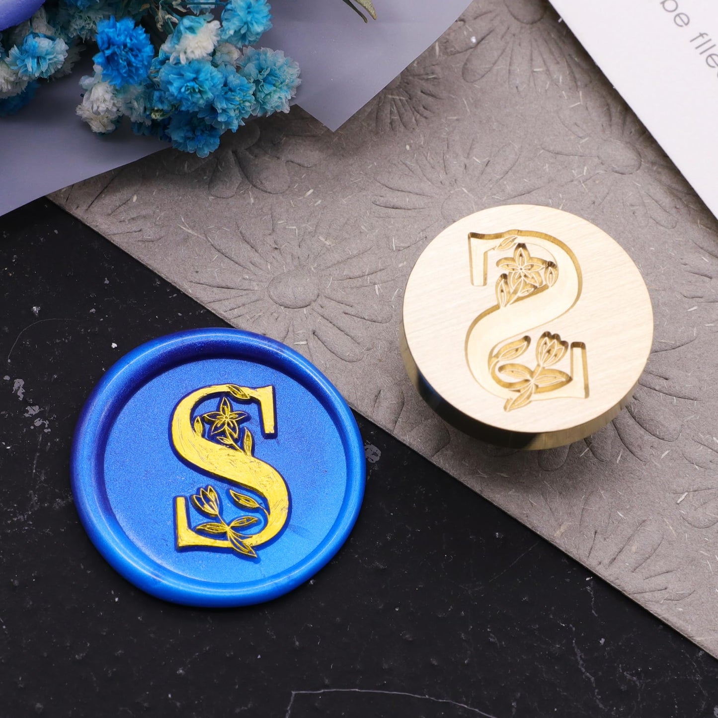 SWANGSA Initial Alphabet S Wax Seal Stamp Kit, Elegant Botanical Flower Floral Letter Sealing Stamp with 200pcs Sealing Wax Beads Kit (S)