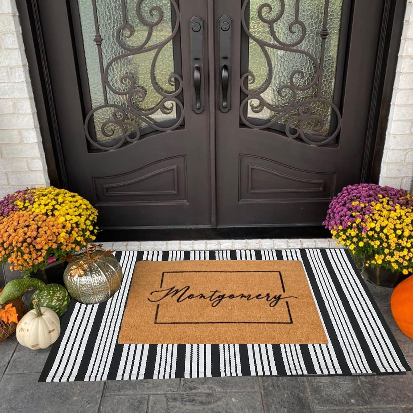 Black and White Striped Outdoor Rug, 27.5"x43" Hand-Woven Reversible Front Porch Mat for Entryway and Laundry Room