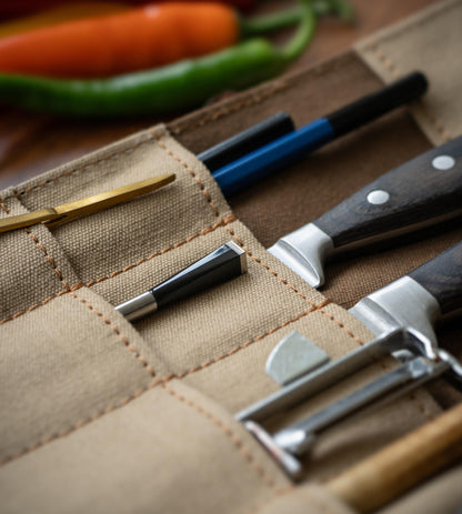 Angus Stoke knife roll bag made of real buffalo leather | 14-slot leather knife case for chef's knives - large knife bag Duplex (brown)