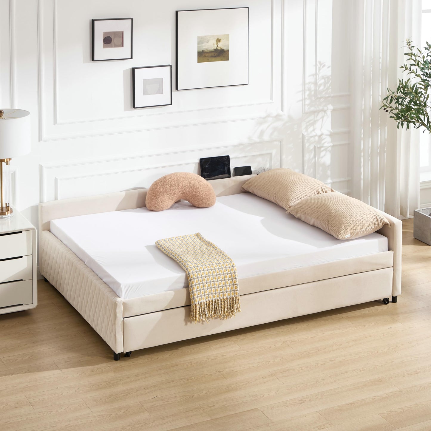 Ball & Cast Full Size Daybed with Trundle,Velvet Upholstered Day Bed Frame Full with USB Port and Solid Wood Slat Support,L Shaped Corner Trundle Bed,No Box Spring Needed,Beige