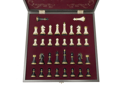 Antochia Crafts 16.5 Inches Large Chess Set - Luxury Chess Pieces with 2 Extra Queens and Wooden Chess Board with Mosaic Details (Green)