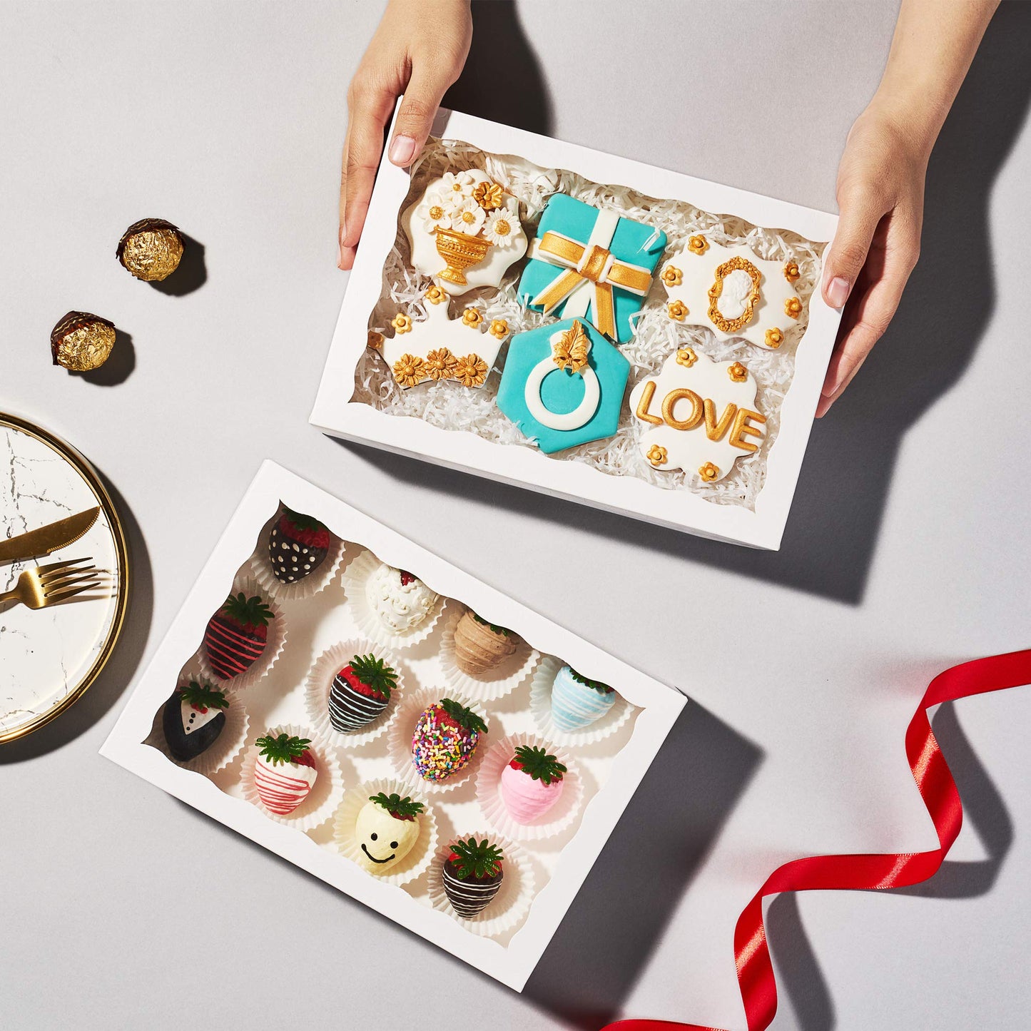 SLShePack 12PCS 10 x 7 x 2.5 inches Cookies Bakery Boxes with Window, Cakesicle, Chocolate Bomb, Macaron, Clear Chocolate Covered Strawberries, Pretzel Rods Boxes