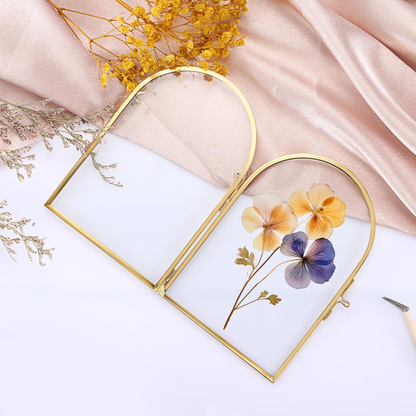 OGANAZI 4x6 Inch Double Glass Pressed Flower Frame - Golden Floating Frames for Dried Flowers, Art, Photos | Vintage Pressed Flower Frame Tabletop Display Holder for Home Plant Specimen (Half Circular)