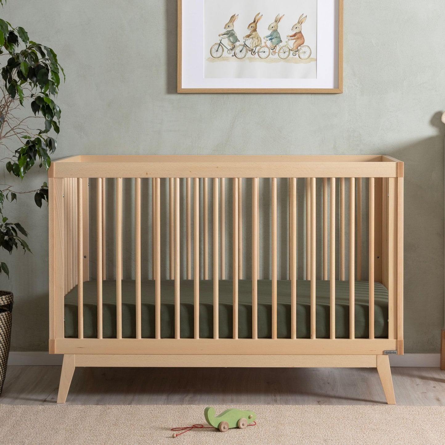 dadada Baby Soho 3-in-1 Convertible Wooden Crib to Toddler Bed - Made in Italy, GREENGUARD Gold Certified, Baby-Safe Finish, Handcrafted Beechwood, Modern Design, 3 Adjustable Heights (Natural)