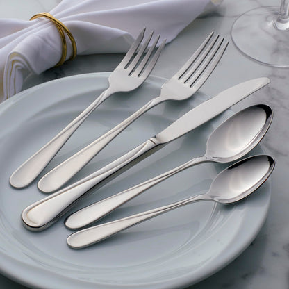 Oneida Silverware Set, Flight Everyday Flatware 6-Piece Dinner Fork Set, Service For 6, 18/0 Stainless Steel Dinner Forks, Rust Resistant, Dishwasher Safe, Home & Kitchen Utensils (Silver 6 Piece)