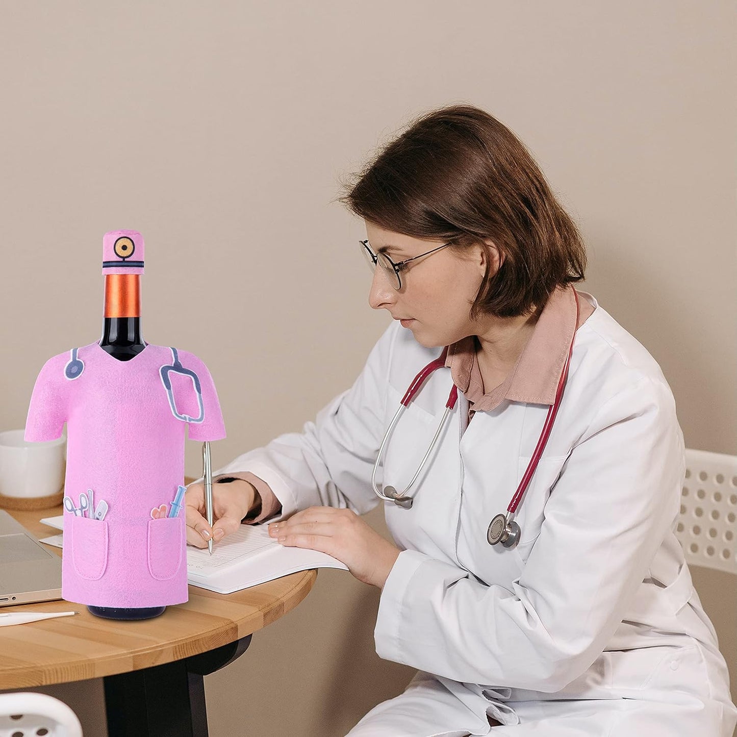 Nurse Gifts - Cool Christmas Gifts for Nurses, Wine Bottle Nurse Coat, Doctor Nurse Wine Bag for Celebrations