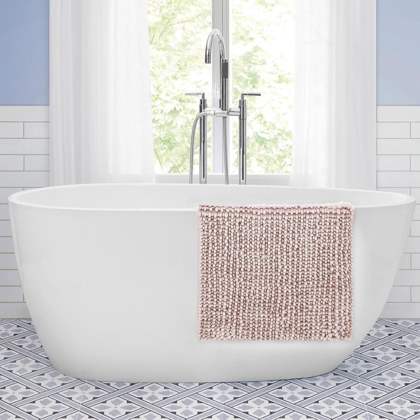 Laura Ashley Butter Chenille Bath Rug, Non Slip Shaggy Bathroom Mat, Absorbent Plush Carpet for Tub and Sink - (17" x