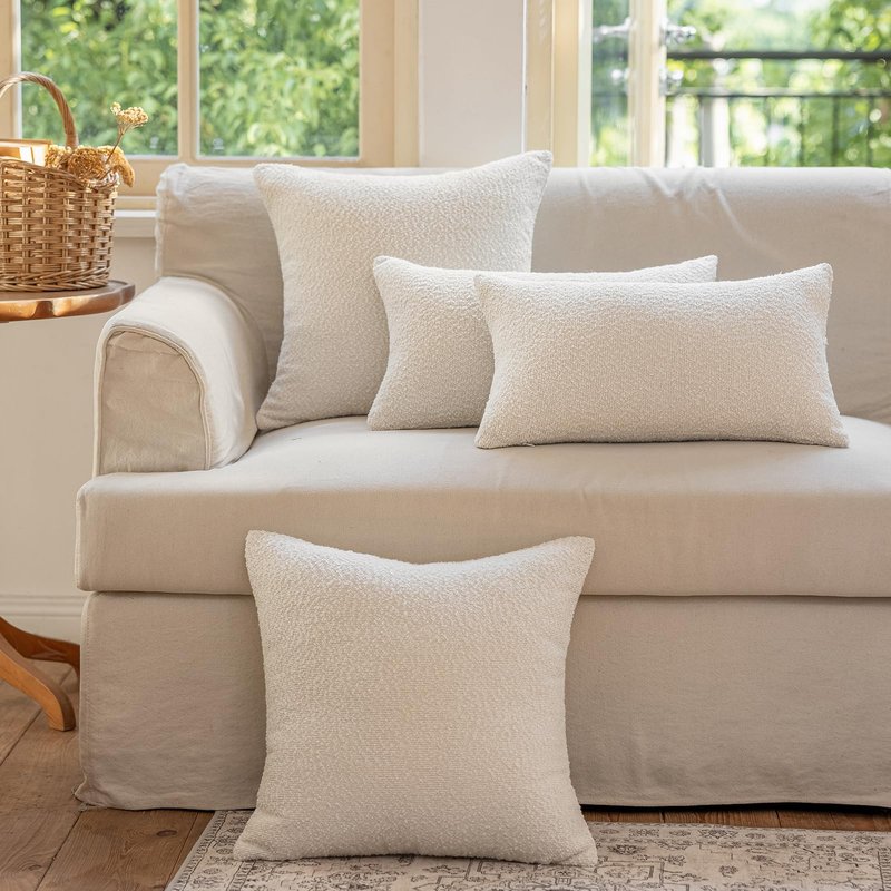 GEEORY Decorative Throw Pillow Covers 18x18 Inch Pack of 2,Textured Boucle Neutral Cushion Cases for Bed Couch Sofa, Accent Modern Farmhouse & Minimalist Home Decor (Cream) GE02-18