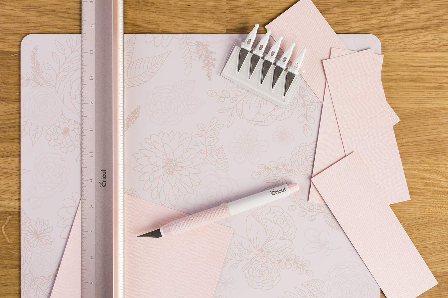 Cricut Self Healing Cutting Mat - Mat for use with TrueControl Knife, Rotary Cutter, Craft Knife, Xacto Knife - 12" x 12", Decorative, 2X Healing, Extra-Thick Cricut Cutting Mat, Rose