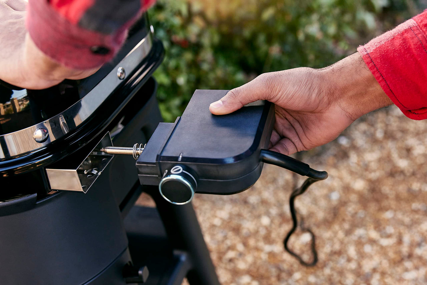 Weber Lumin Portable Electric Grill, Black – High‑Heat Outdoor BBQ Reaching 600°F for Searing, Smoking, Steaming & Warming – Ideal for Samll Spaces & Travel