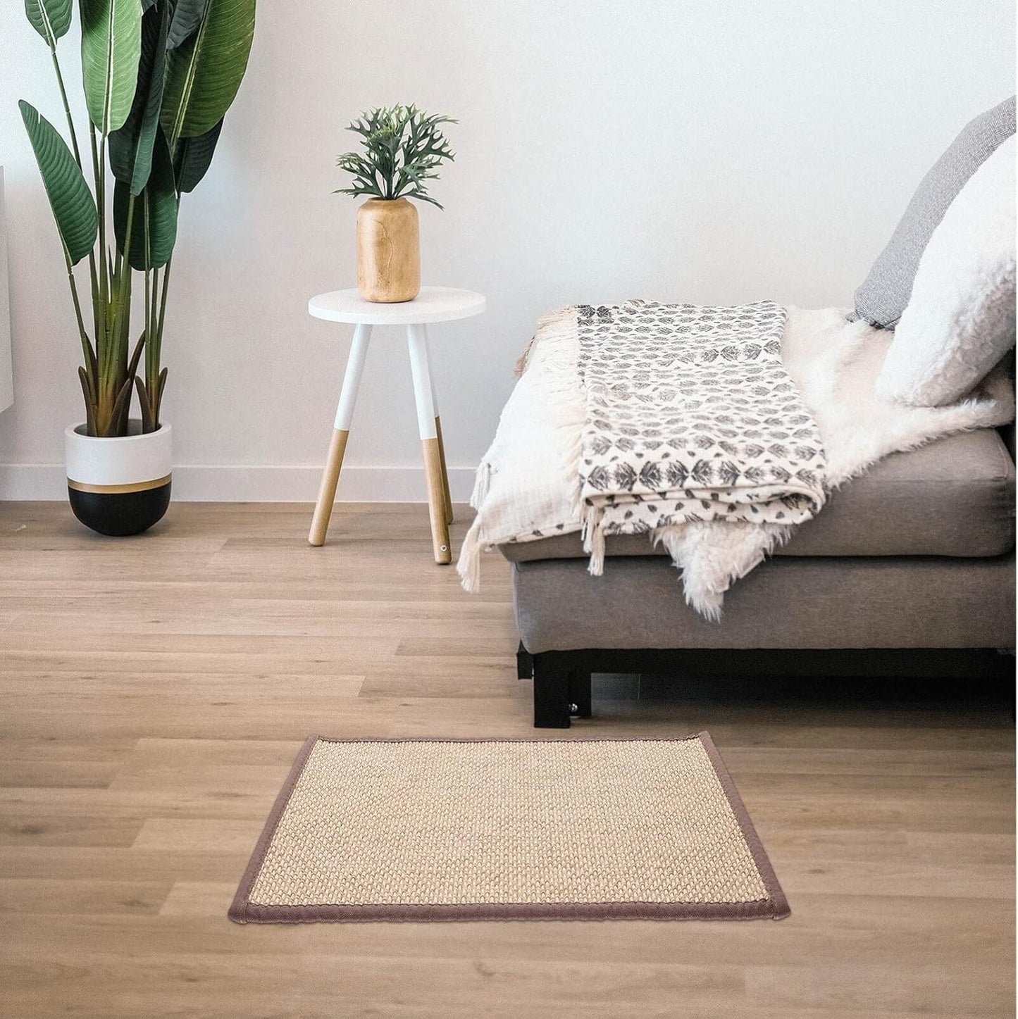 Beavorty Bamboo Rug Woven Straw Seat Cushion, Japanese Style Rattan Futon Sitting Pad for Zen Garden Yoga