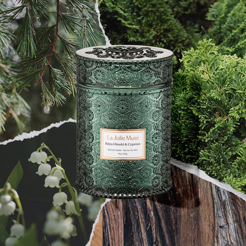 LA JOLIE MUSE Kōya Hinoki & Cypress Candle | Pine, Hinoki & Cedarwood | 19 oz Wooden Wick Soy Candle | 90-Hour Burn | Daily Relaxation & Cozy Ambiance