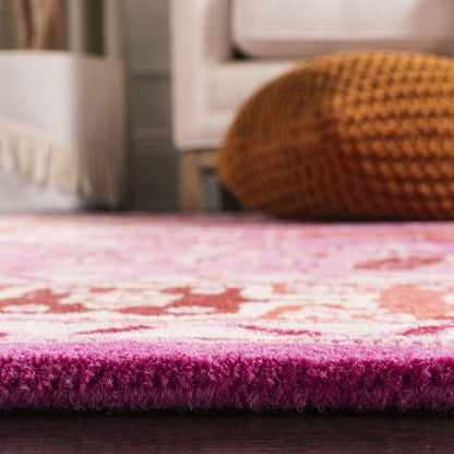 SAFAVIEH Bellagio Collection Area Rug - 9' x 12', Red & Pink, Handmade Medallion Wool, Ideal for High Traffic Areas in Living Room, Bedroom (BLG545B)