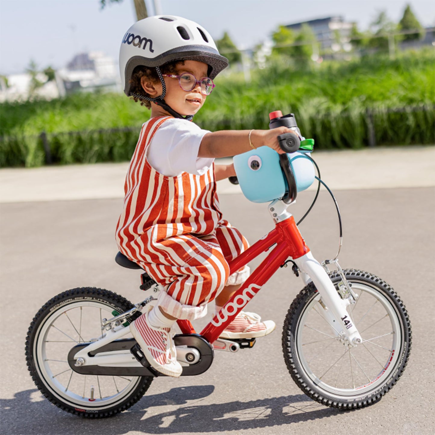 woom GO 2 Bicycle for Children 3 to 4.5 Years Old, 14-Inch Lightweight Bike with Handbrake, Steering Limiter & Chainguard for Boys & Girls - Powder Pink