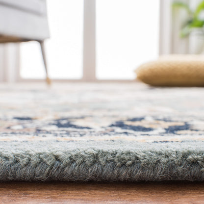 SAFAVIEH Area Rug 10x14 - Heritage Collection - Large - Grey & Green, Handmade Wool, Traditional Oriental Medallion Design, Ideal for Living Room, Bedroom, Dining Space (HG625W)