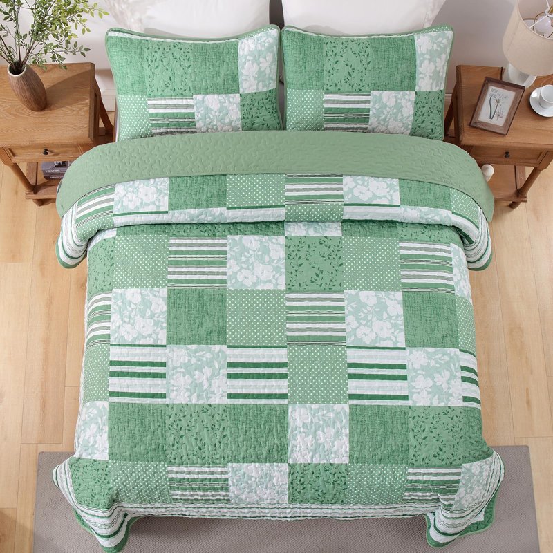 Drucon Green Patchwork Queen Quilt Bedding Set, Spring Summer Plaid Bedspreads, 3 Pieces Lightweight Soft Coverlet with 2 Pillow Shams for All Season 96x90 Inch