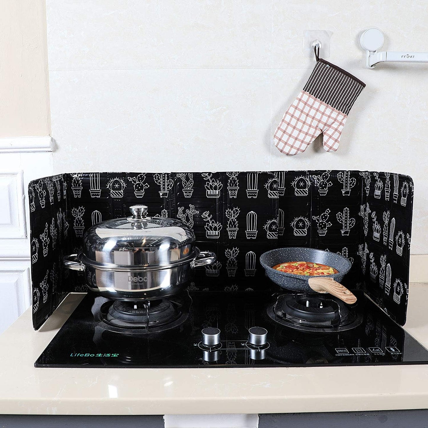 2 Pcs 3 Sided Foldable Grease Splatter Guard, Aluminum Foil Splash Screen for Frying Pan Cooking