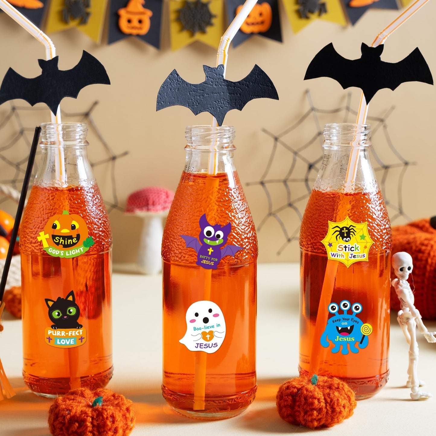 Haooryx Halloween Religious Sticker Roll - 300Pcs Make Your Own Pumpkin Ghost Bat Face Sticker Self-Adhesive Mix and Match Christian Religious Page Activity Pad Church Event Fall Halloween Party Favor