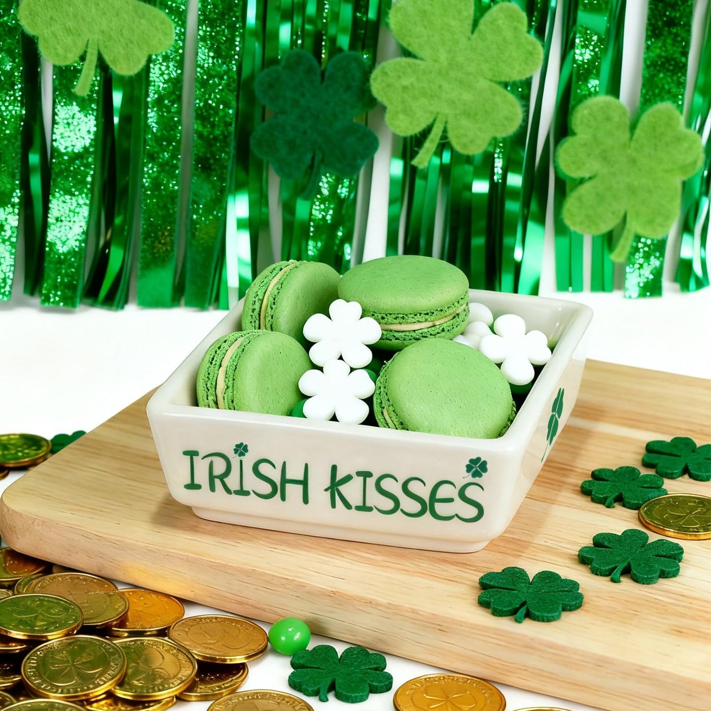 ISTOOLL St Patricks Day Decorations-2pcs Ceramics St Patrick's Day Candy Dish-St Patrick's Candy Storage for Home Kitchen Tiered Tray Table Party Centerpieces Decor