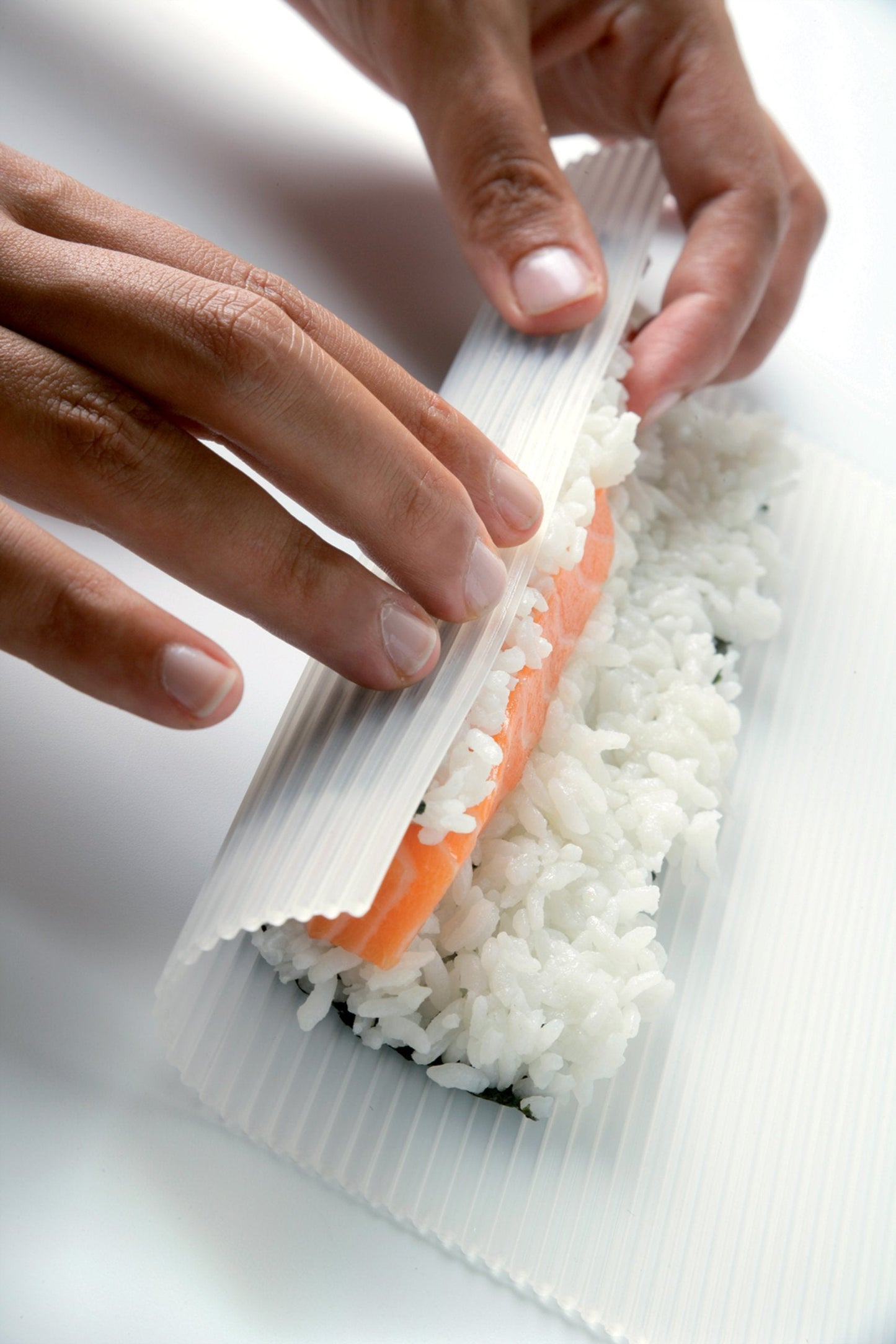 Lékué Silicone Makisu Sushi Rolling Mat | Platinum Silicone Non-Stick Maki Sushi Roller | Japanese Cooking Accessory | Use to Make California Rolls, Tamagoyaki & More | Dishwasher Safe