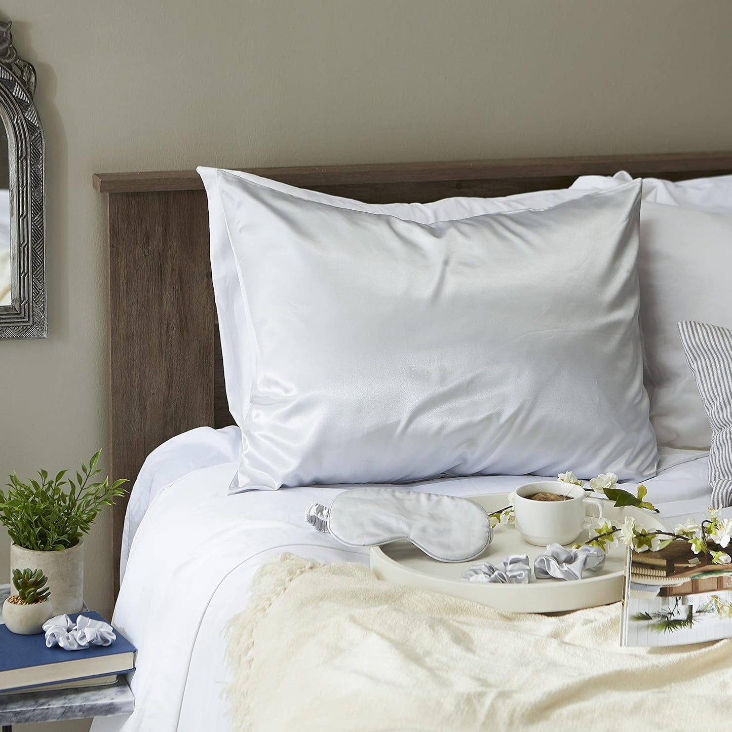Bucky At Home Spa Collection, Silk-Like Satin Sleep Set, 5 Piece Set in Silver