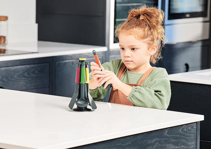 Casdon Joseph Joseph Elevate Colourful Kitchen Utensil Set for Children Aged 3 Years & Up with Rotating Stand