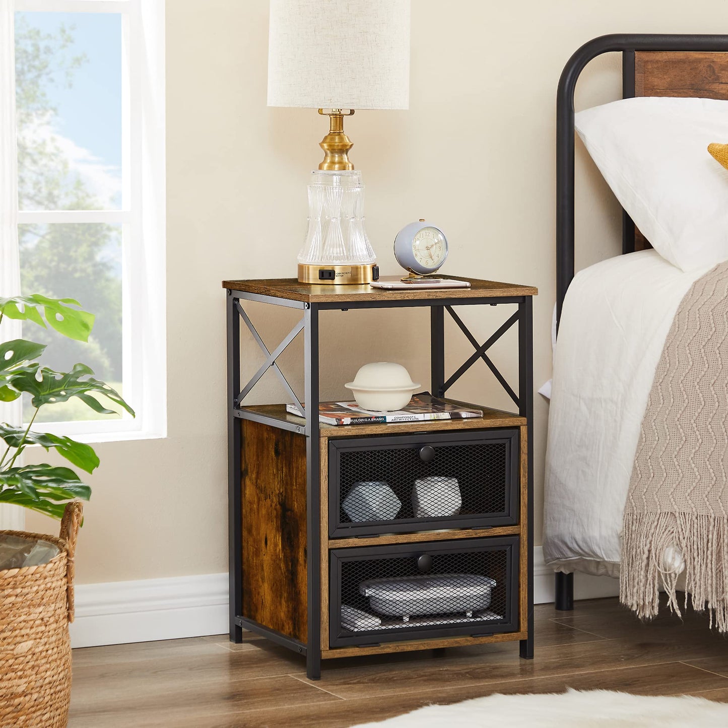 VECELO End Tables Set of 2 with Storage Space,Flip Door Night Stand for Living Room,Bedroom,Small Space,Rustic Brown