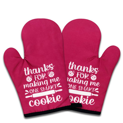 NAHMAKNE 2 Pack Funny Oven Mitts for Teacher, Thanks for Making Me One Smart Cookie, Heat Resistant Non-Slip Mitts, Teacher Appreciation Gifts, Christmas Birthday Gifts for Hostess Friend Bake Lover