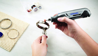 Dremel 709-02 110-Piece All-Purpose Rotary Tool Accessory Kit- Includes a Carving Bit, Sanding Drums, Grinding Stones, Cutting Discs, and a Storage Case, Gray
