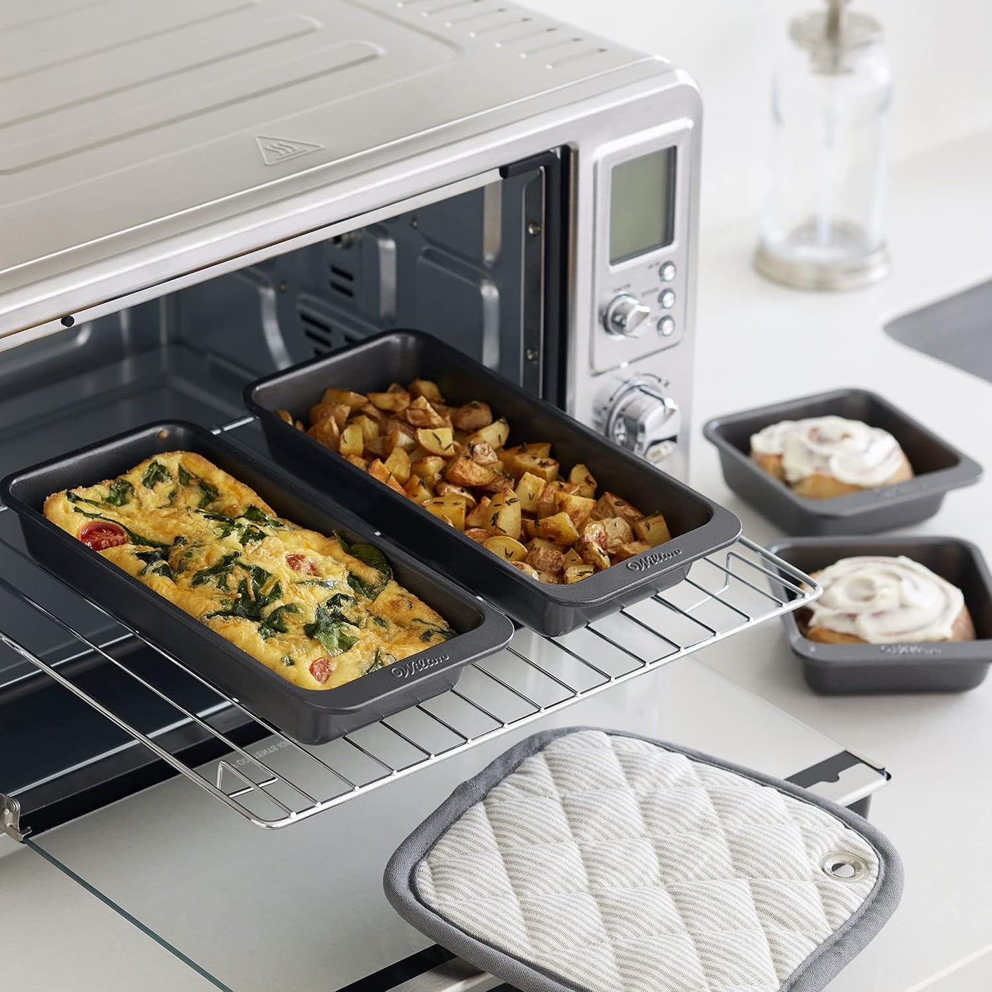 Wilton Perfect Results Premium Non-Stick Baking Pan Set, 4-Piece Steel Bakeware