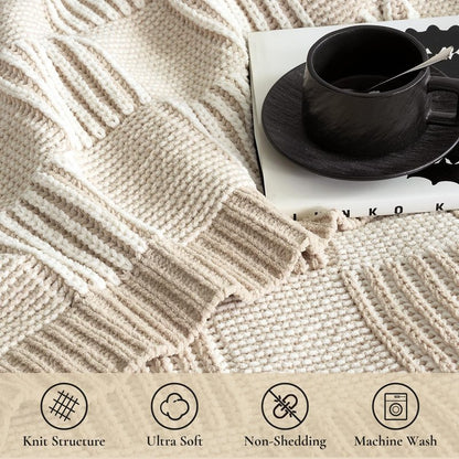 Amélie Home Knit Throw Blanket, Soft Chenille Cozy Breathable Dual Tone Checkered Chunky Decorative Blanket for Couch, Bed & Sofa, French-Inspired Lightweight Warm Gift for Women, Beige, 50"x60"