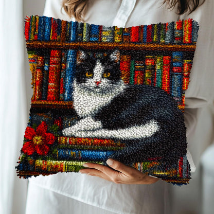 DIY Latch Hook Pillow Cover Kits Black and White Cat on Bookshelf Stampled Handamade Pillowcase Crochet Yarn Hook and Latch Emboridery Throw Pillow for Home Sofa Decor 43x43cm(4)