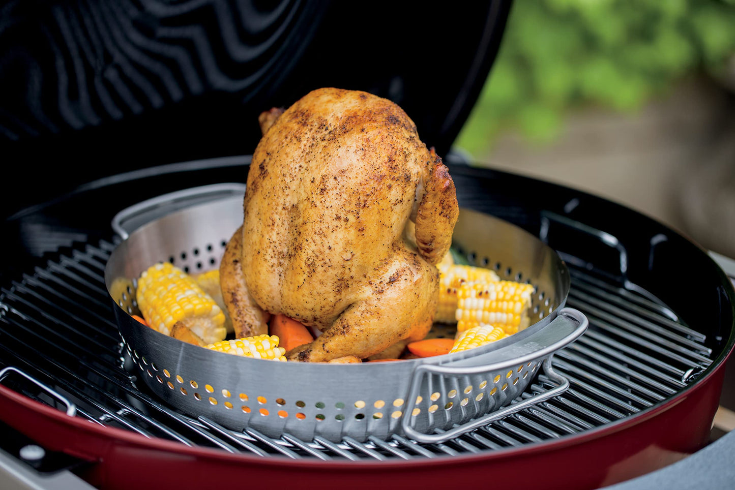 Weber Master-Touch Charcoal Grill, 22-Inch, Smoke – Premium Outdoor BBQ Grill with Tuck-Away Lid Holder & One‑Touch™ Cleaning System, Porcelain‑Enameled Kettle