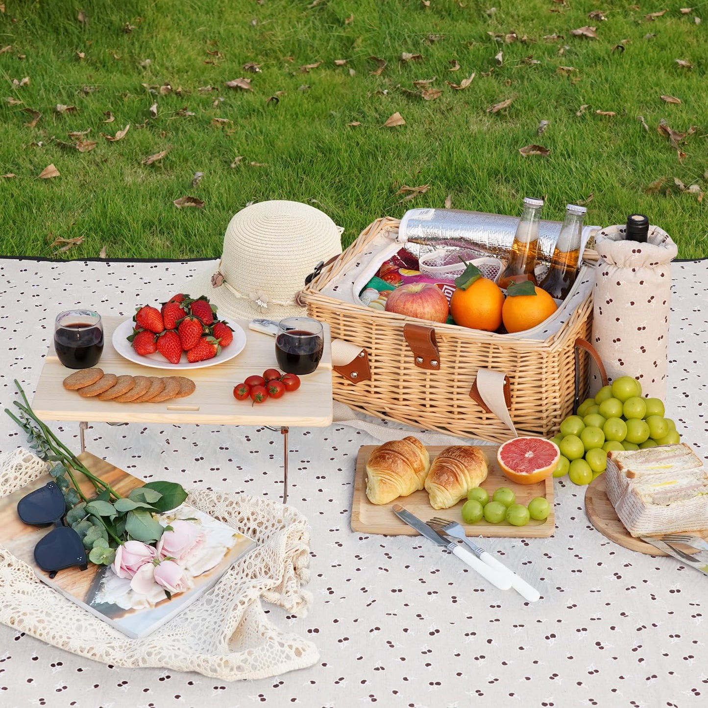 HappyPicnic Picnic Basket for 2, Handmade Wicker Picnic Set with Folding Table and Waterproof Blanket, Large Insulated Picnic Basket with Wine Bag & Cutlery Kit for Picnic, Camping, Holidays (Cherry)